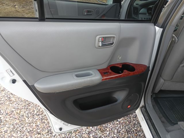 2006 HIGHLANDER LTD AWD (14).jpg